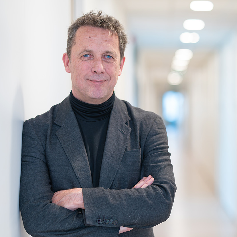 Dr. Ulf Nehrbass
